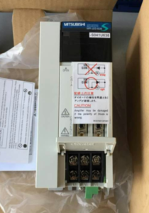 Controlador del eje X CM602 N510002593AA servoamplificador de CA MITSUBISHI MR-J2S-60B-S041U638